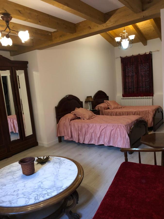 Posada El Museo Astudillo Bagian luar foto
