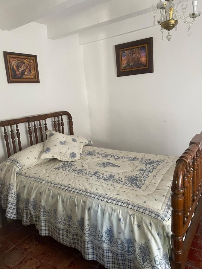 Posada El Museo Astudillo Bagian luar foto